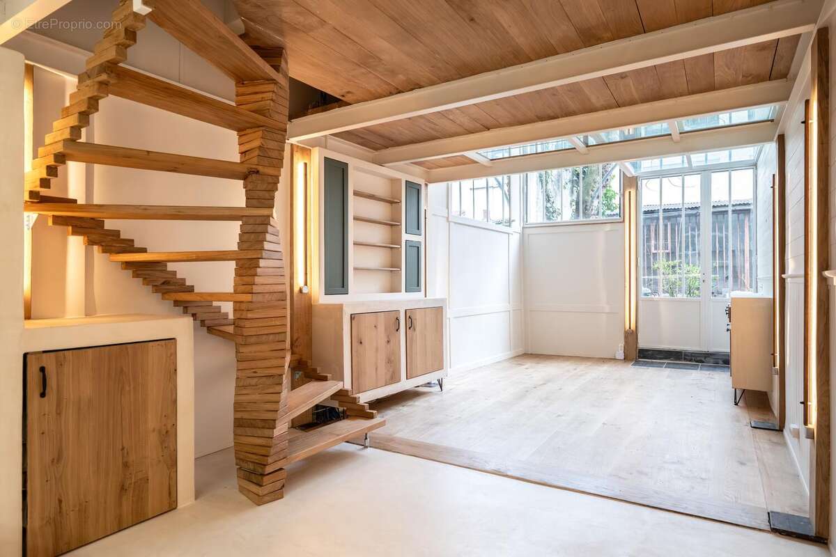 Photo 4 - Appartement à PARIS-14E