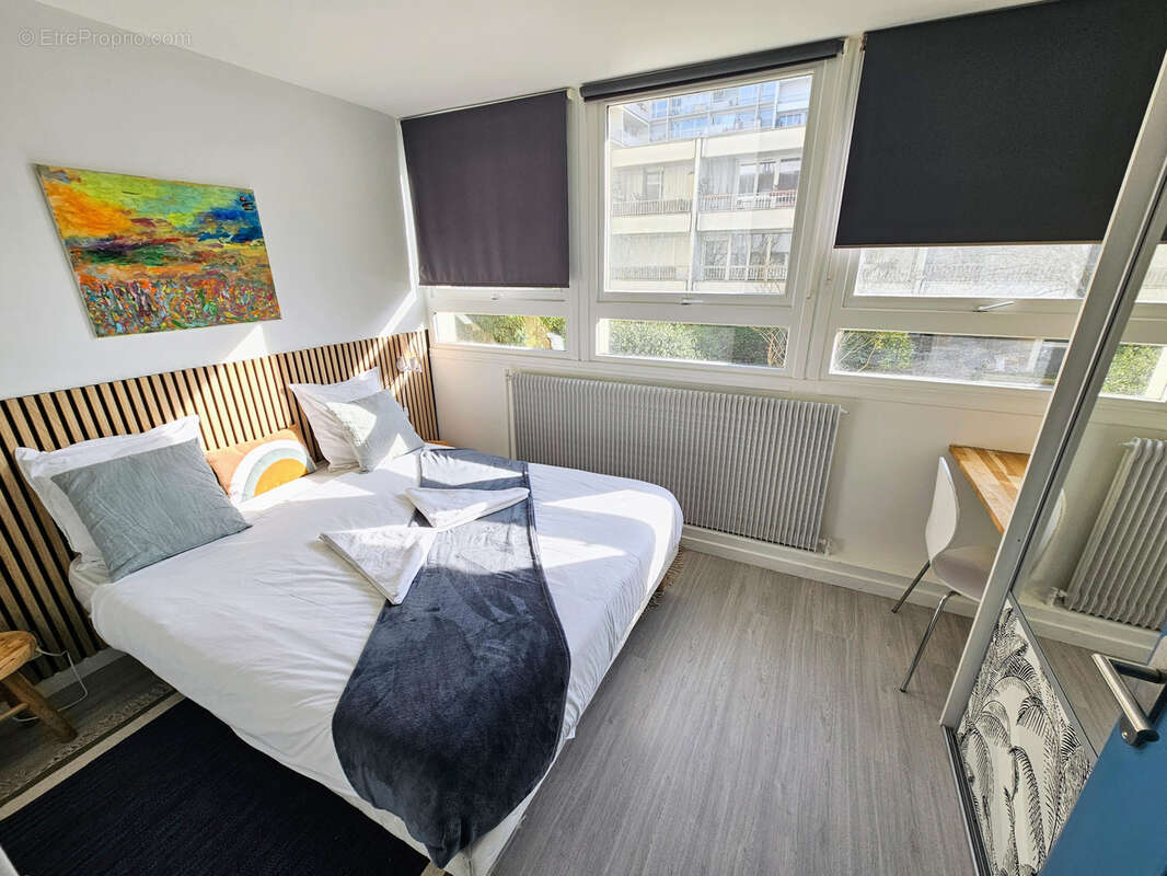 Appartement à PARIS-20E
