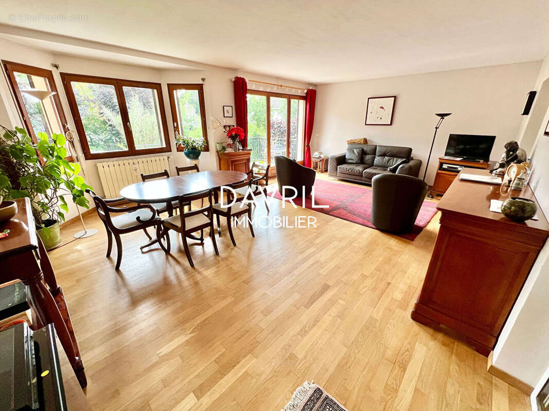 Maison à CONFLANS-SAINTE-HONORINE