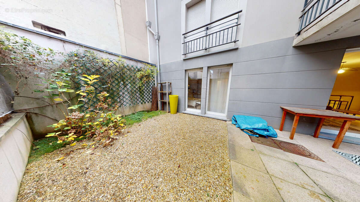 Appartement à PARIS-19E