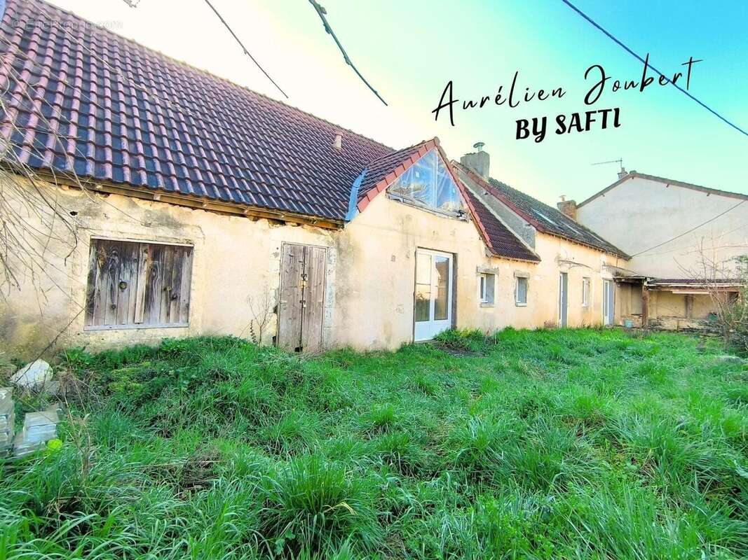 Maison 125 m² à Oulches  - photo 9