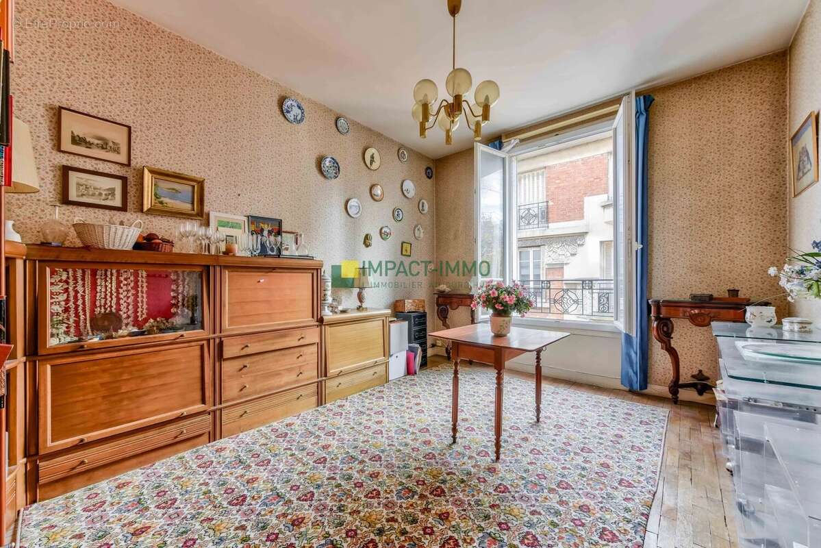 Appartement à CLICHY