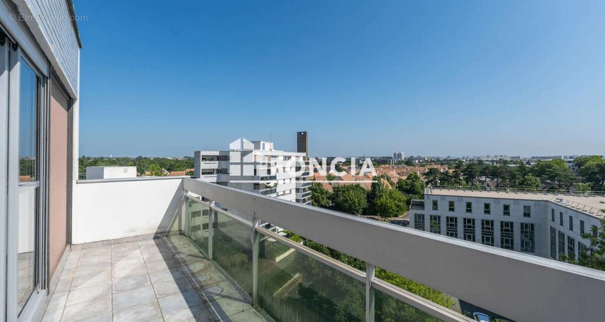 Appartement à RUEIL-MALMAISON