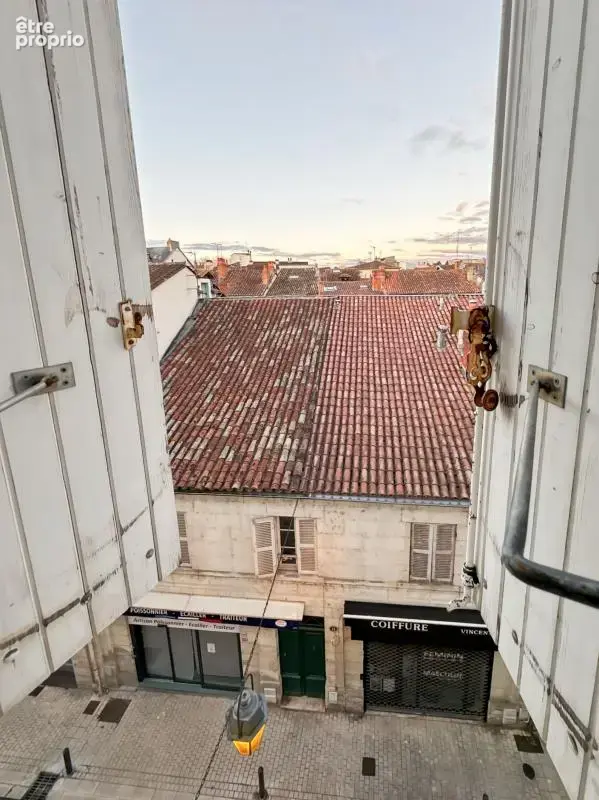 Grand t2 loué perigueux centre - photo 8