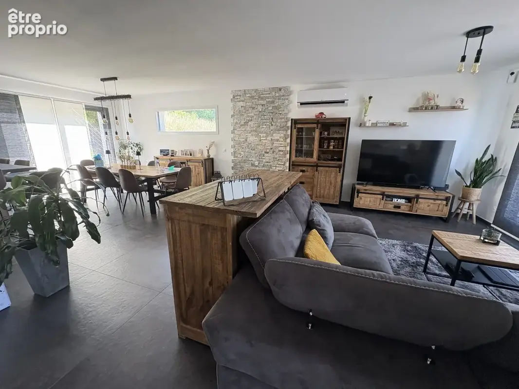 Maison contemporaine 6 pièces avec jardin aménagé et vue panoramique. - photo 4