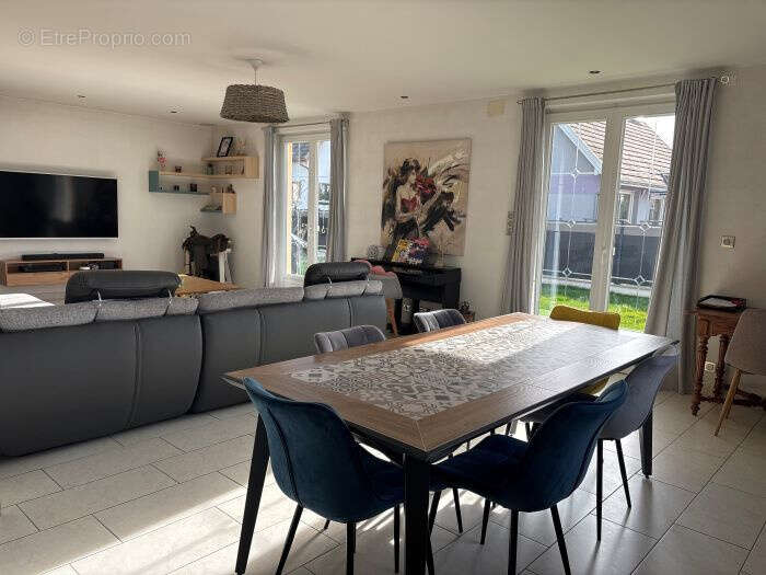 Maison à WITTELSHEIM