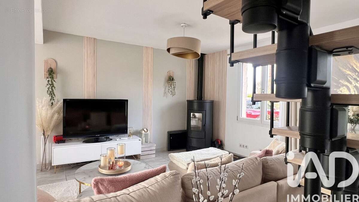 Photo 3 - Maison à BOISSY-LE-CHATEL