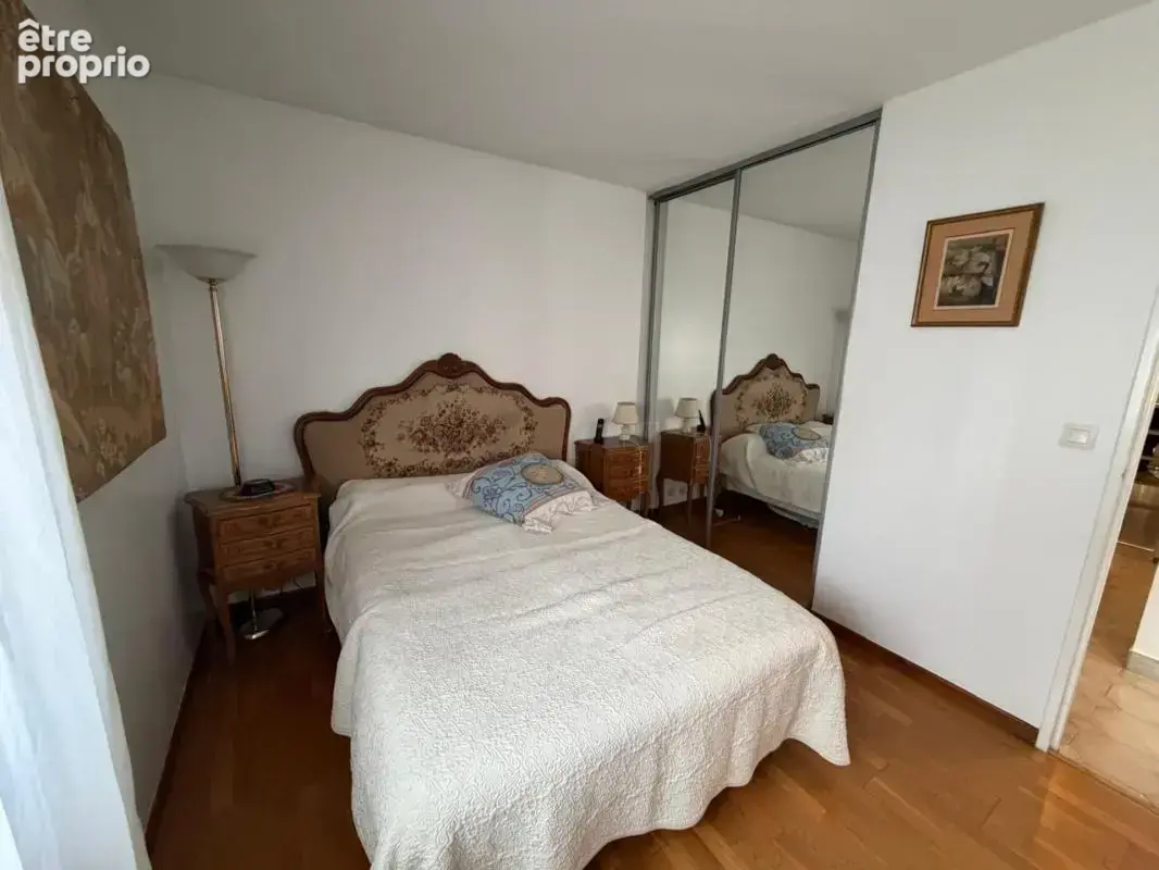 Appartement à vendre 3 pièces proche métro et centre commercial - photo 4