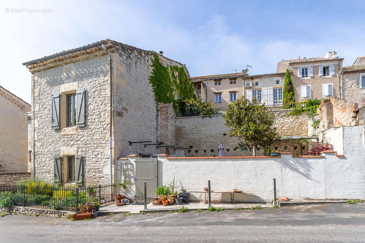 Maison à LAUZERTE