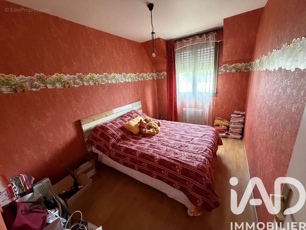 Photo 4 - Appartement à MONTEREAU-FAULT-YONNE
