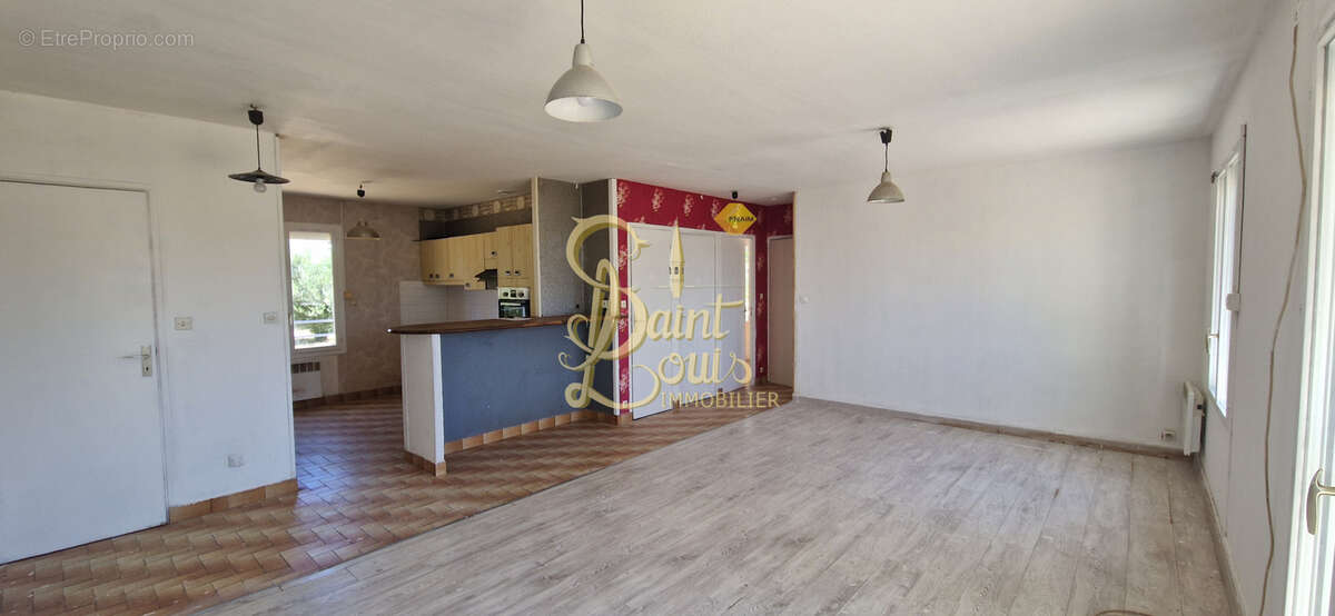 Pavillon sur sous-sol semi enterre 2 chambres - photo 3