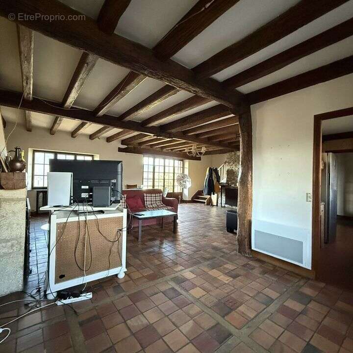 Maison à BOUTERVILLIERS