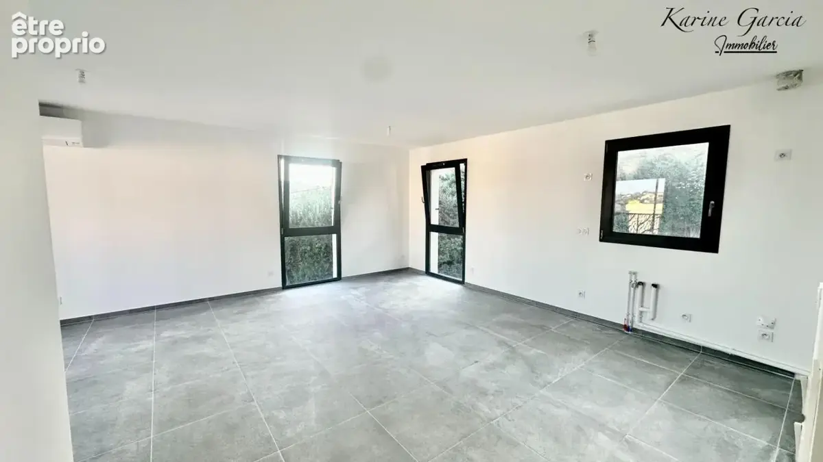 Six fours les plages - appartement de type 3 - superficie 62 m² -  parking sous sol - photo 4