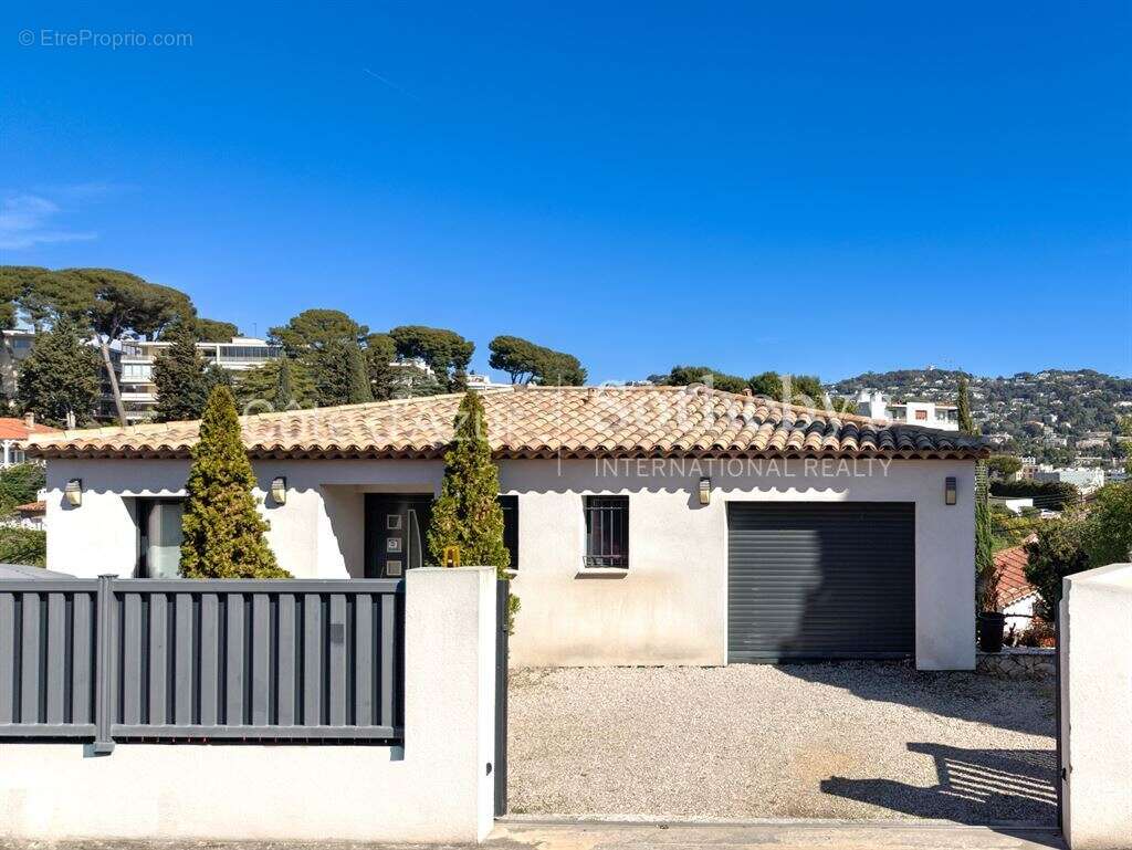 Maison à CANNES