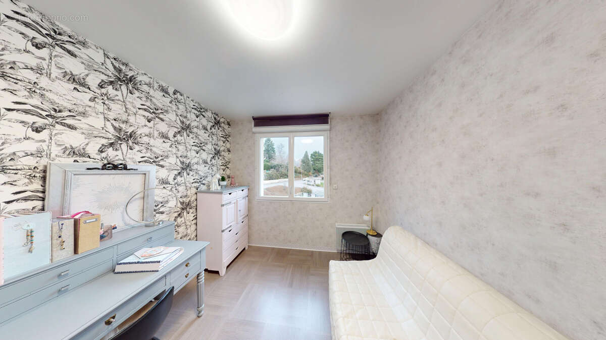 Appartement à BARAQUEVILLE