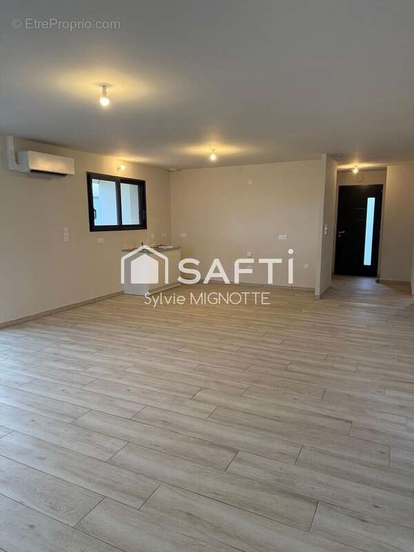 Maison 90 m² à La Laigne  - photo 7