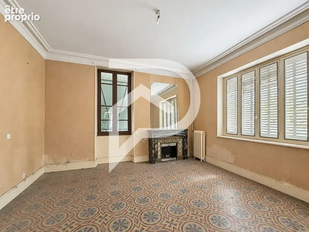 Maison et terrain constructible à vendre Sauzet 12 pièce(s) 276 m2 - photo 8