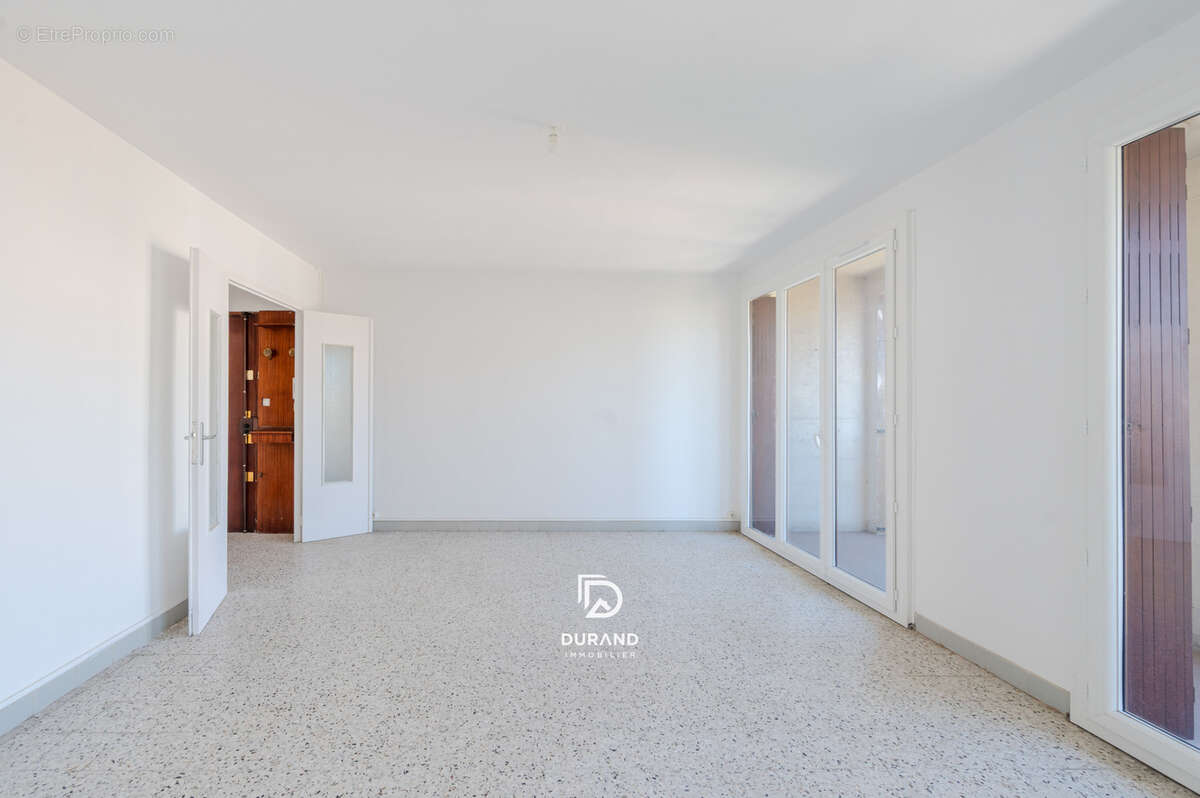 Appartement à MARSEILLE-10E