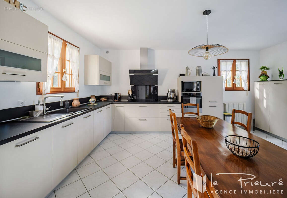 Maison à SAINT-BENOIT-DE-CARMAUX