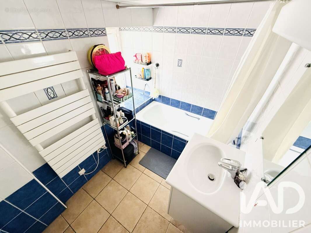 Photo 7 - Appartement à SAINT-LEGER-EN-YVELINES