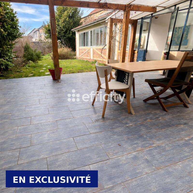 Maison à SAINT-LEU-LA-FORET