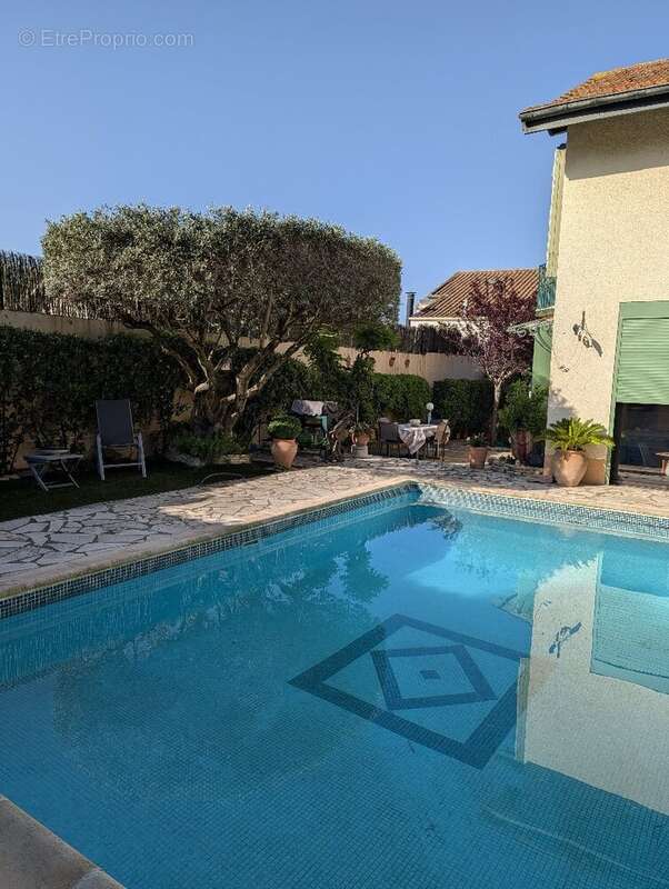 Maison à BEZIERS