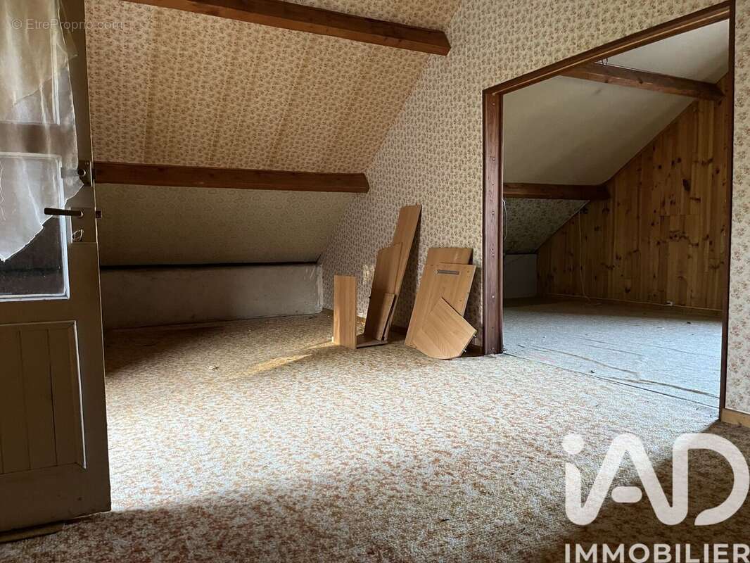 Photo 8 - Maison à MONTLUCON