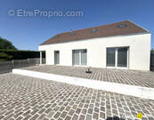 Maison à CELY