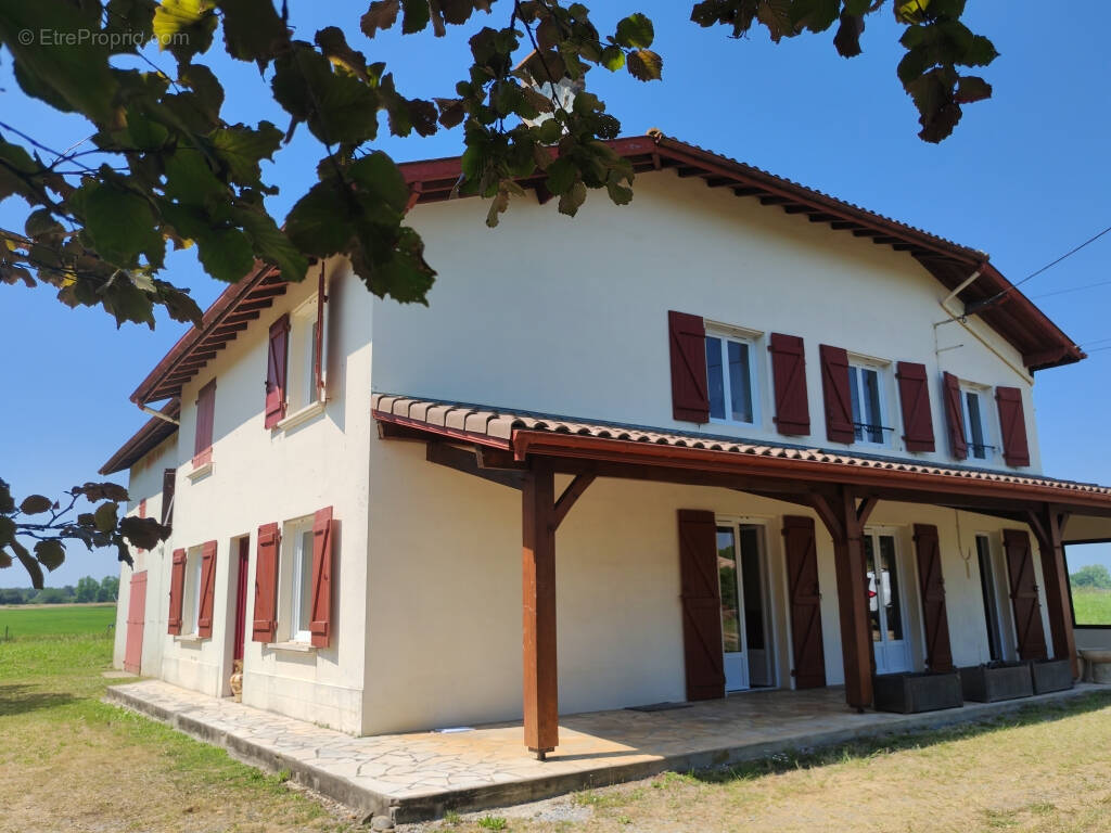 Maison à SAINT-JEAN-DE-MARSACQ