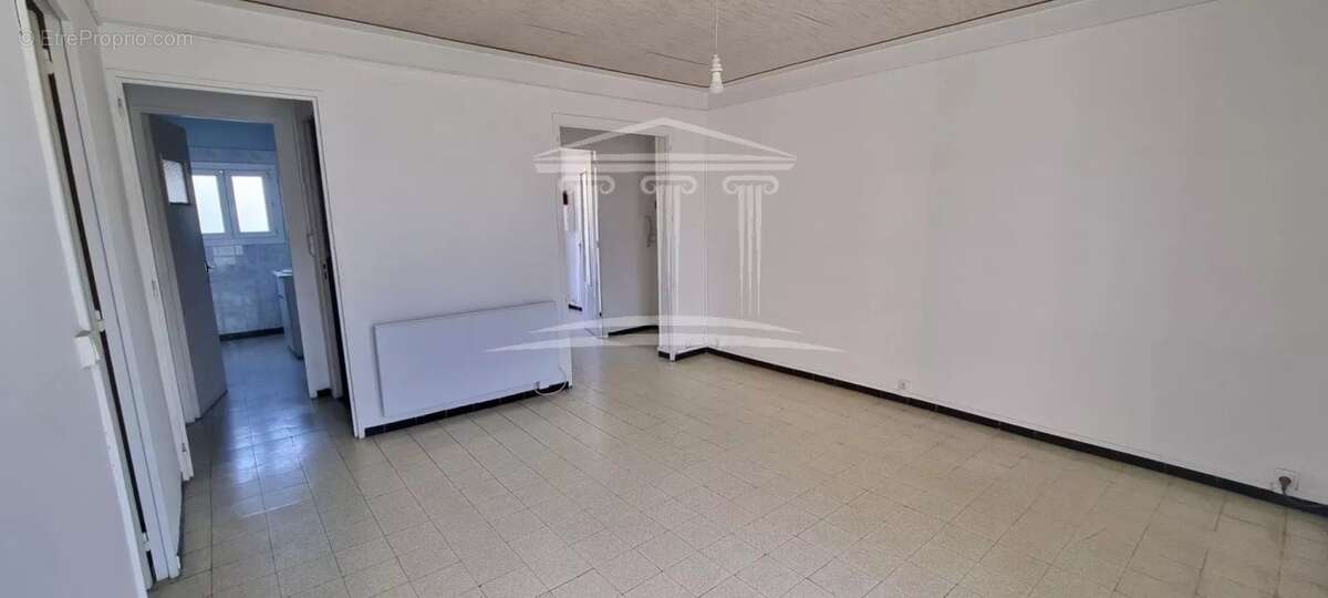 Appartement à SORGUES
