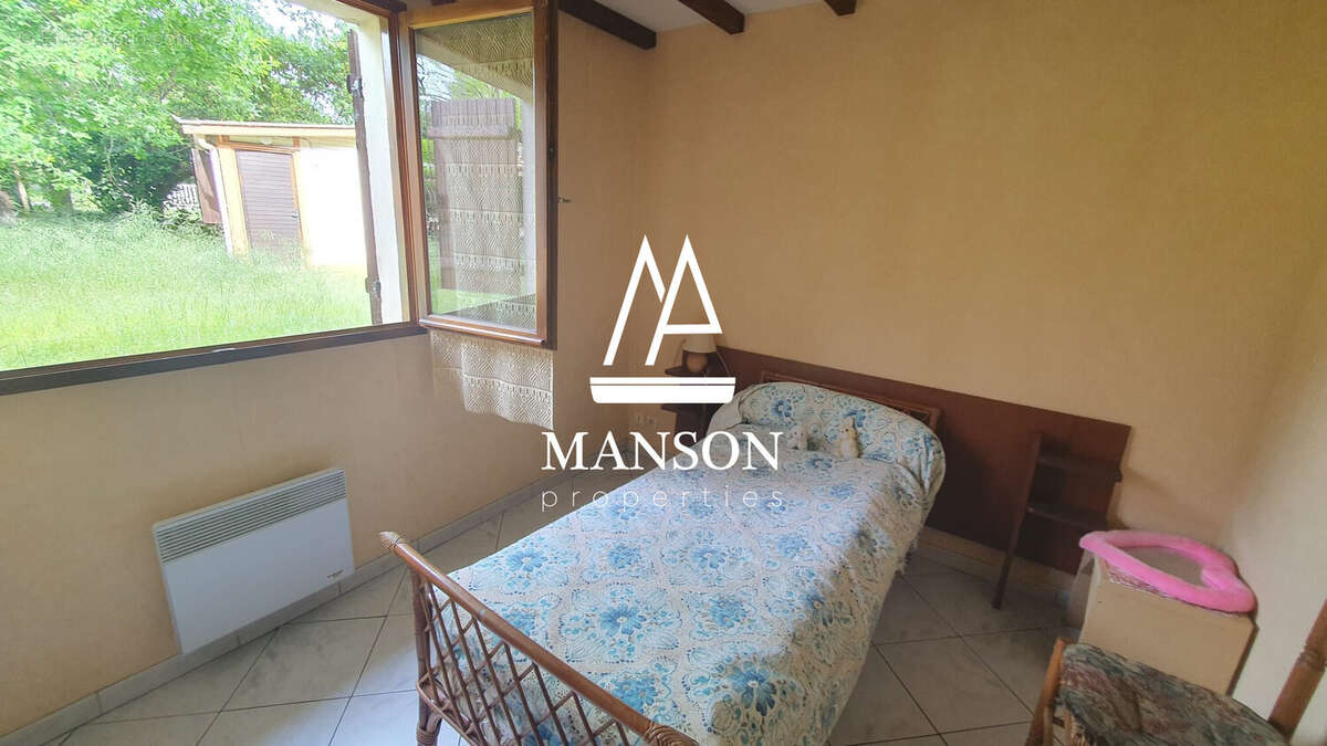 Maison à HOURTIN