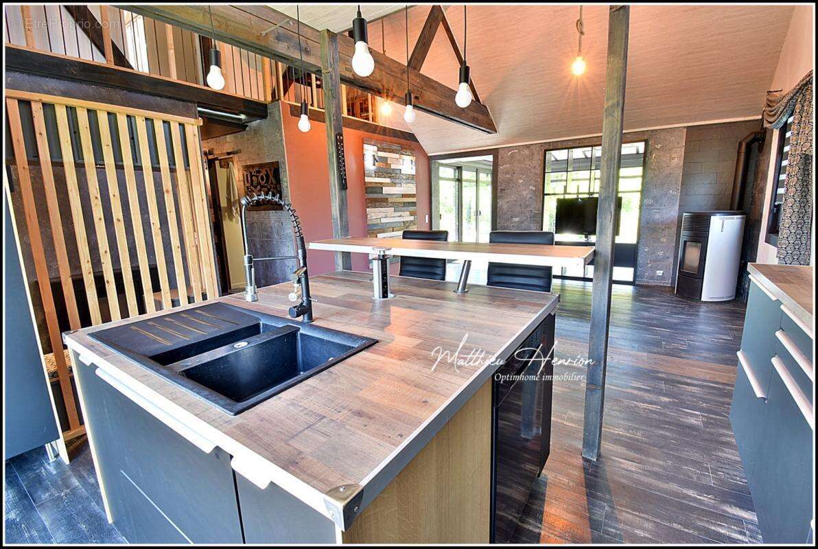 Maison sur sous-sol, véranda, 4 chambres, 2 dressing, 2 salles de bains, DPE D - photo 2