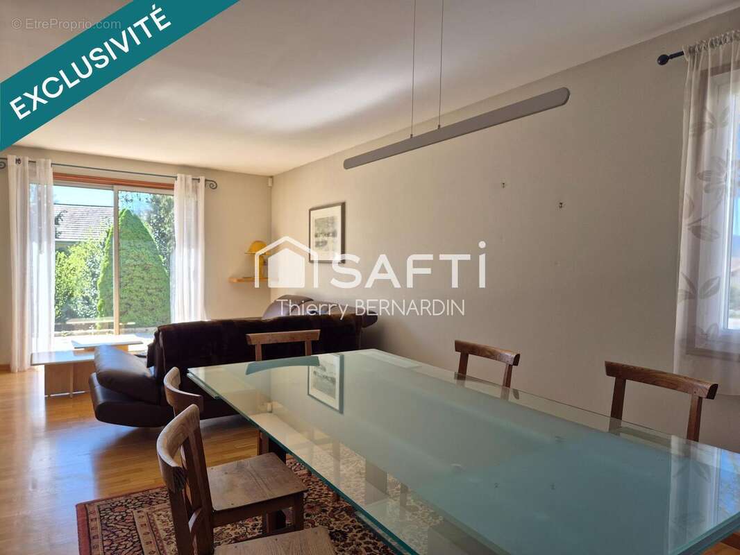 Photo 6 - Maison à LES FINS