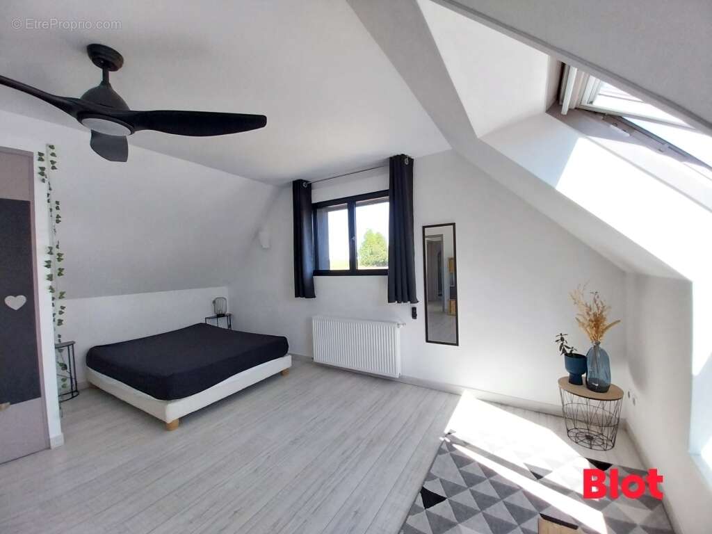 Maison à PLEUDIHEN-SUR-RANCE