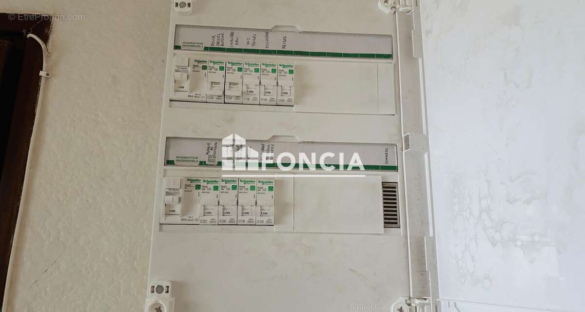 Appartement à SEYSSINET-PARISET