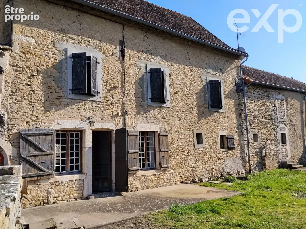 Maison à SENNECEY-LE-GRAND