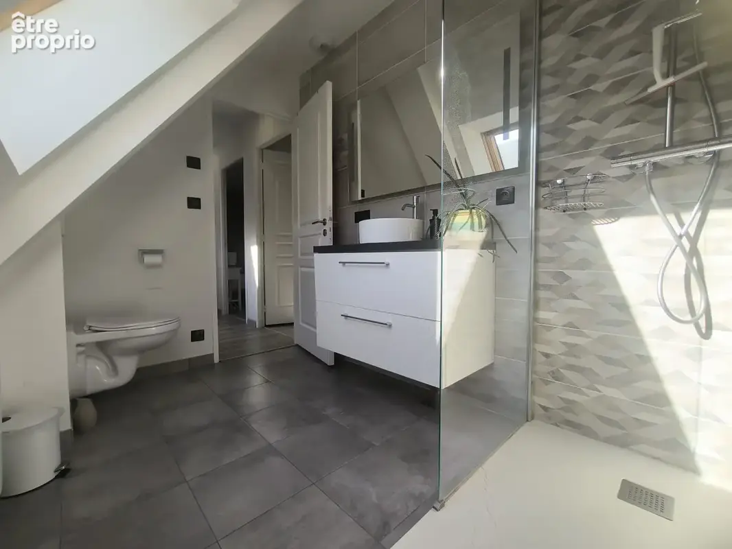 Maison en pierre de plus de 300 m2 avec vue exceptionnelle - Uzerche 19 - photo 17