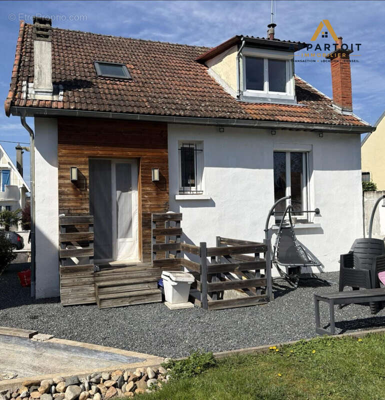 Maison à BELLERIVE-SUR-ALLIER