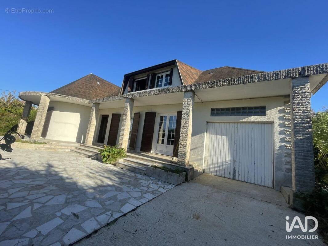 Photo 1 - Maison à COURTENAY
