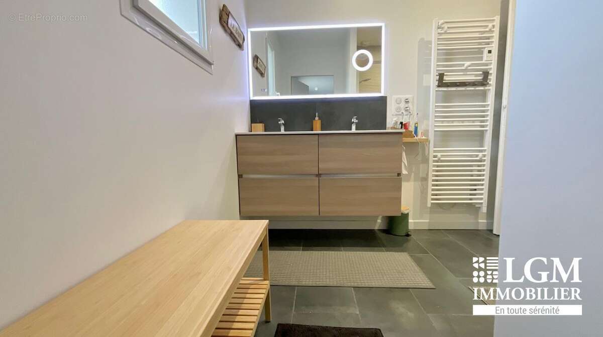 Maison à SAINT-LON-LES-MINES