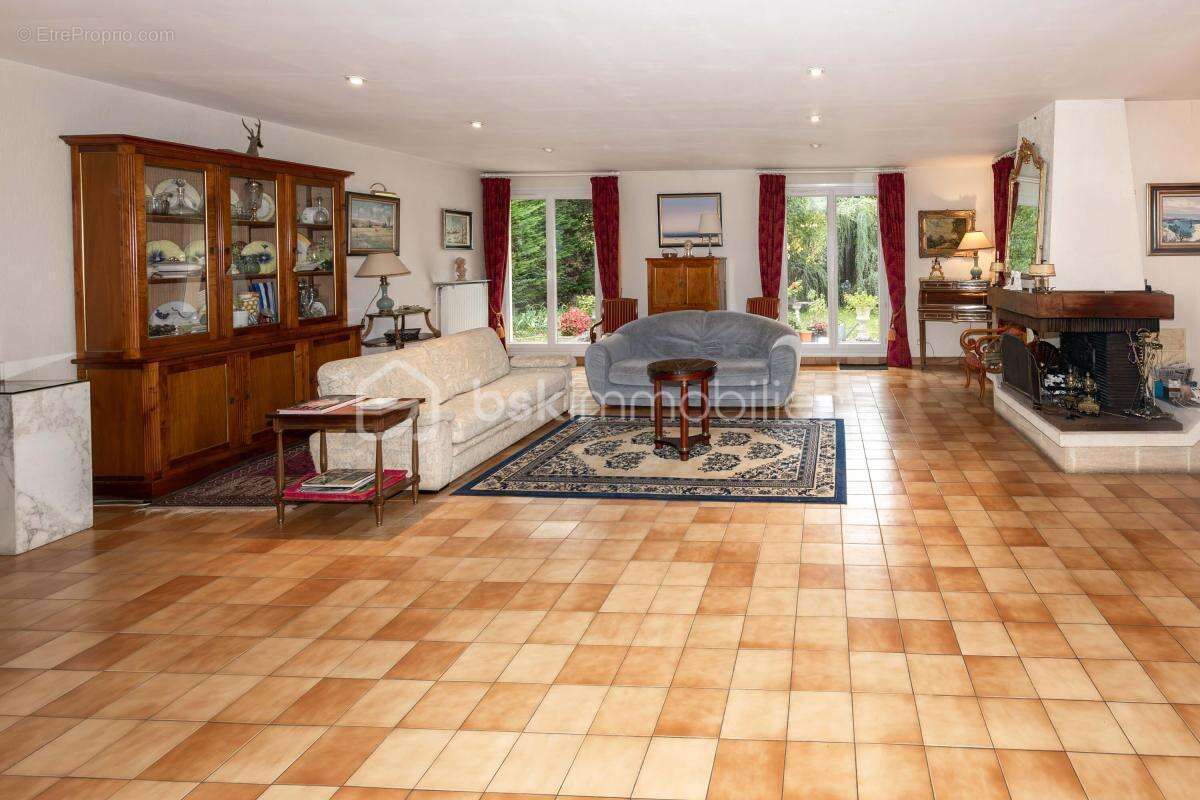 Maison à LE PORT-MARLY