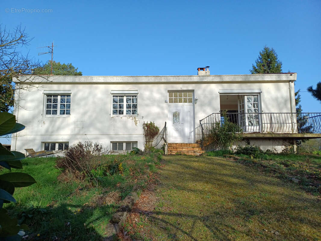 Maison à LA FERRIERE