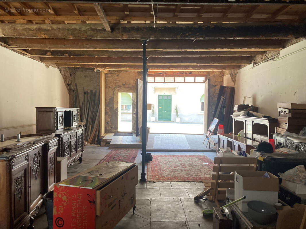 Maison à DOUZENS