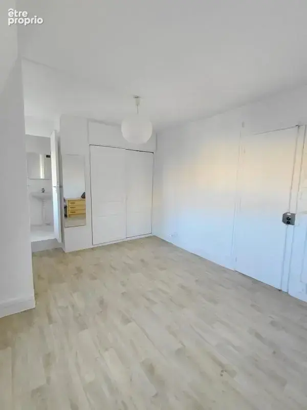 Studio paris 8 - photo 2