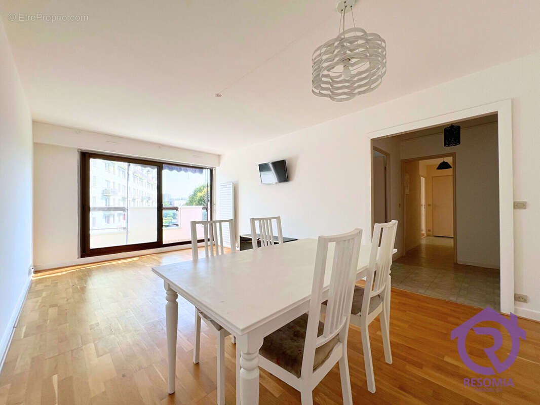 Appartement à CHATILLON