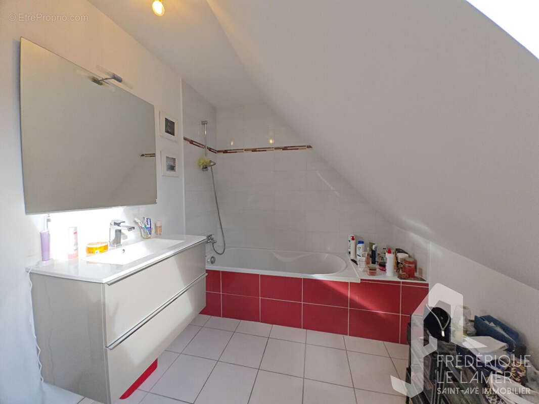 Maison à MONTERBLANC