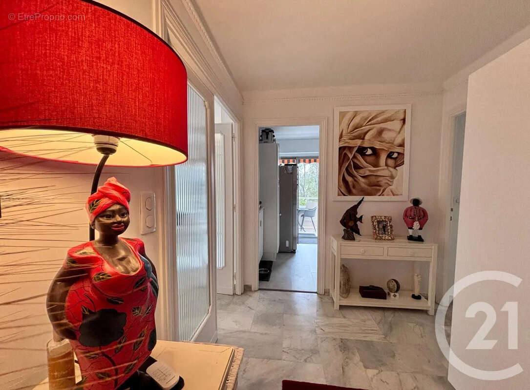 Appartement à LE CANNET
