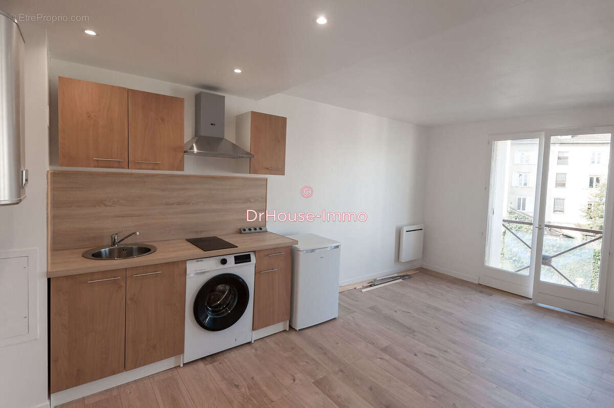 Appartement 28 m² à Limoges  - photo 17