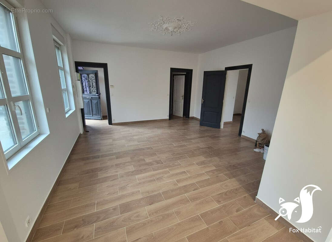 Maison 76 m² à Cantin  - photo 4
