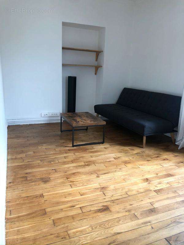 Appartement à LE PERREUX-SUR-MARNE